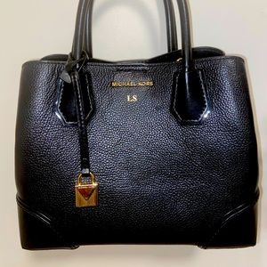 Michael Kors Pebbled Leather Purse